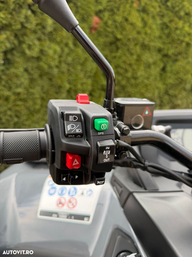 Can-Am Outlander Max - 4