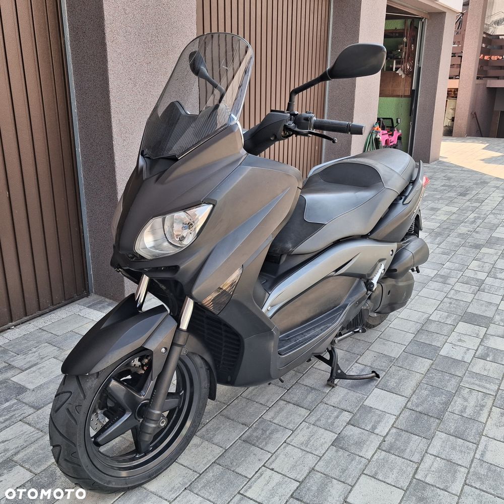 Yamaha X-max - 1