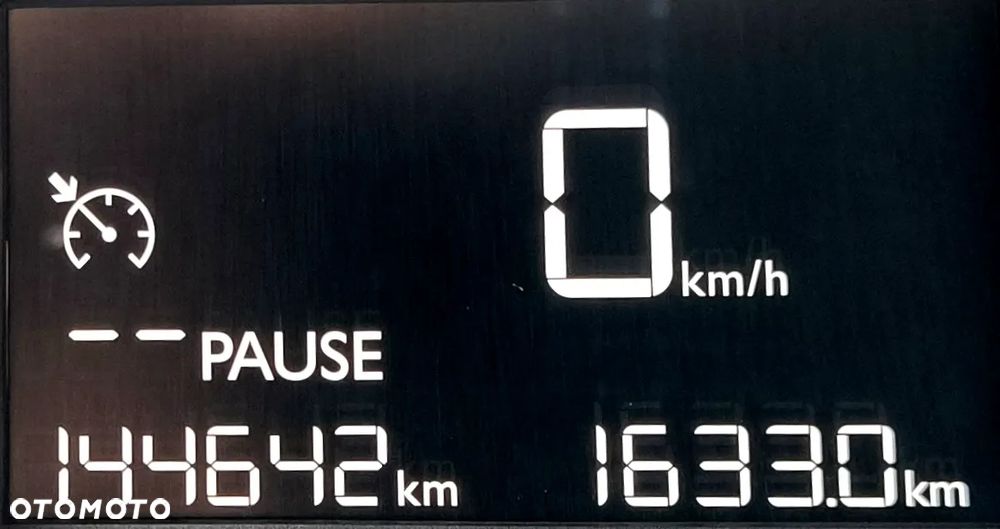 Peugeot 208 - 7