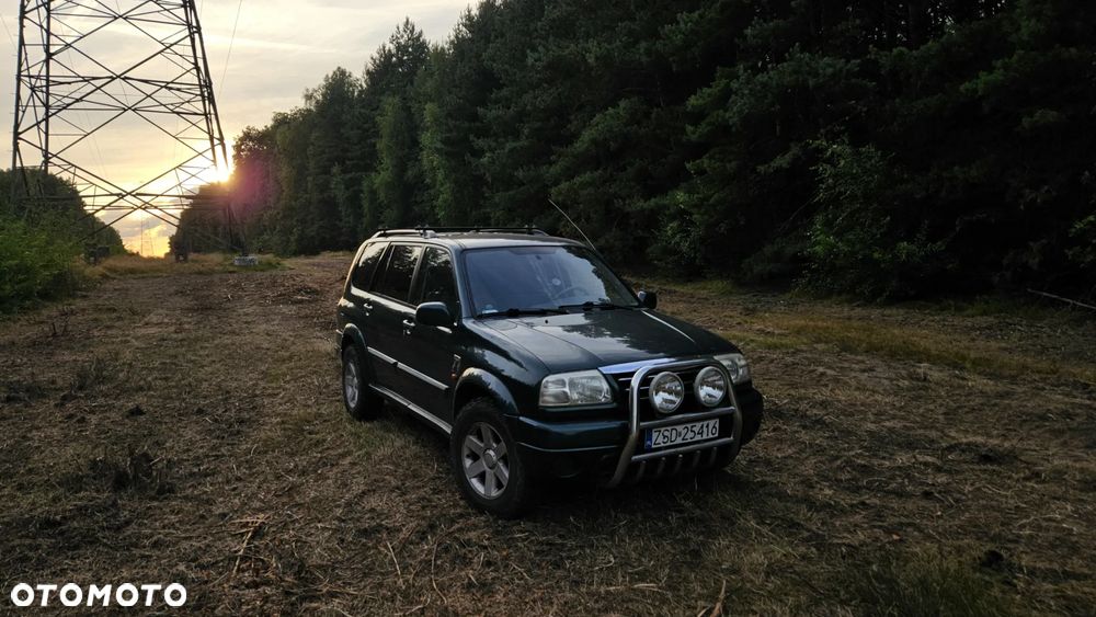 Suzuki Grand Vitara 2.7 V6 - 8