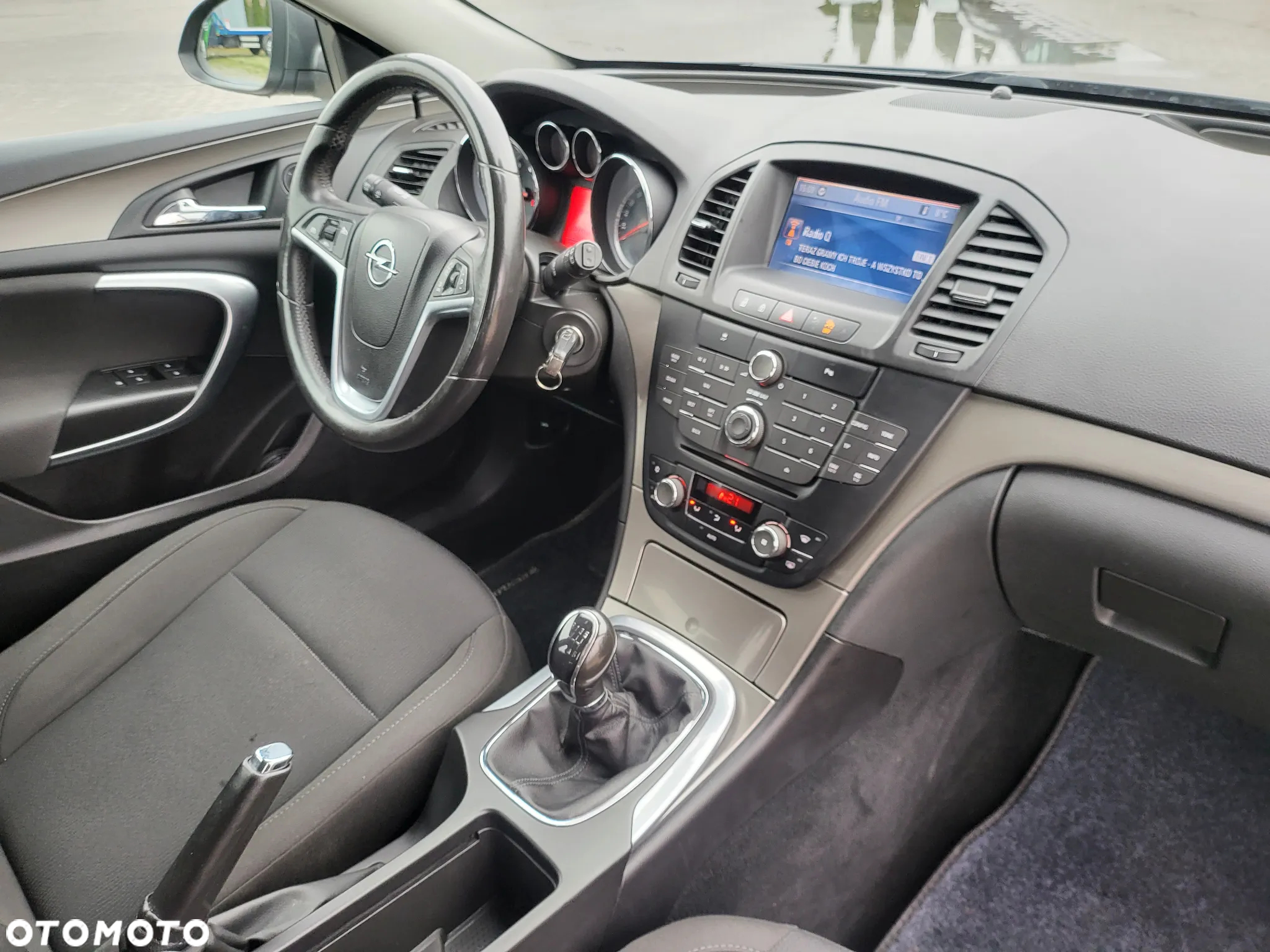Opel Insignia - 23