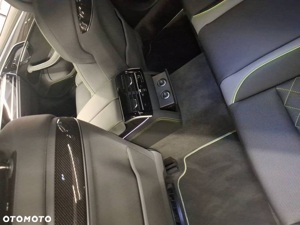 Audi A8 60 TFSI mHEV Quattro Tiptr - 26