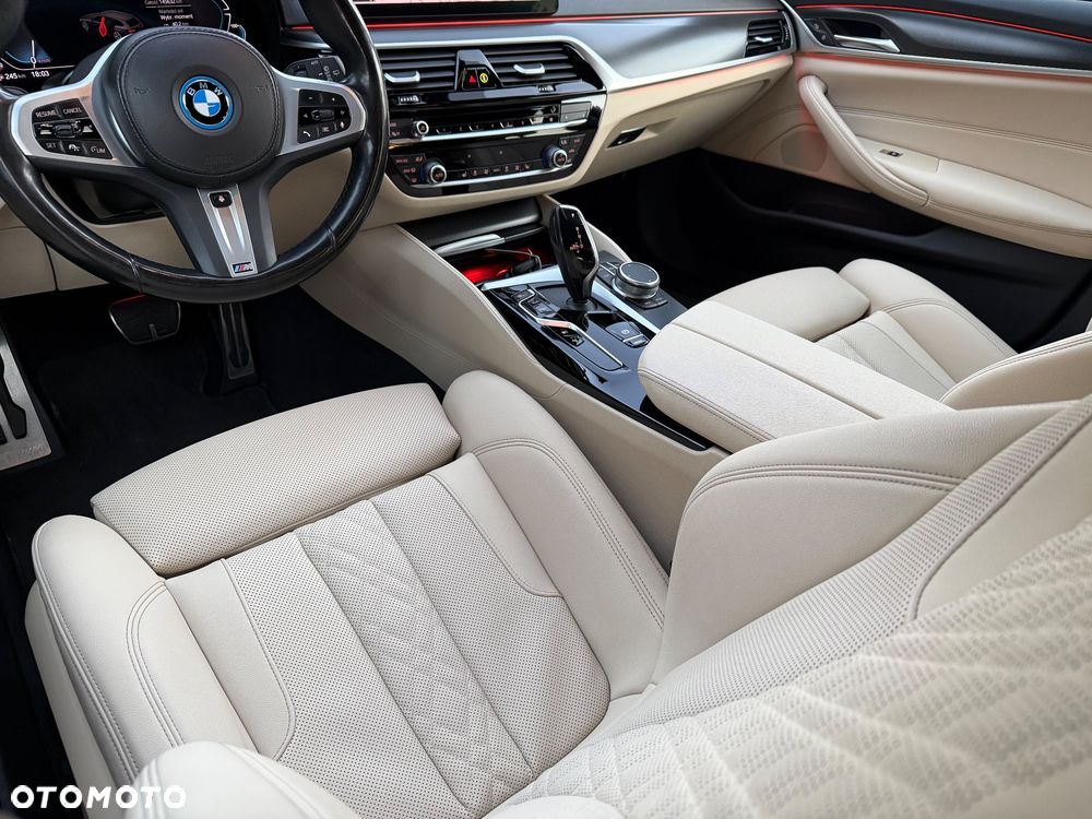 BMW Seria 5 530e M Sport sport - 40