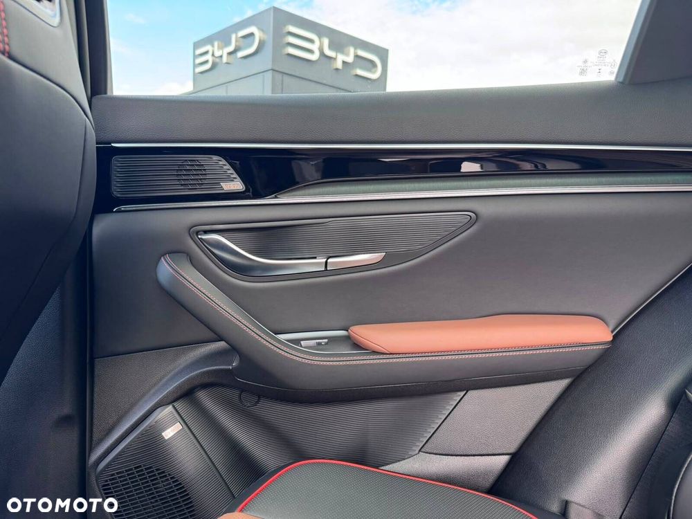 BYD Seal U 1.5 Boost - 13