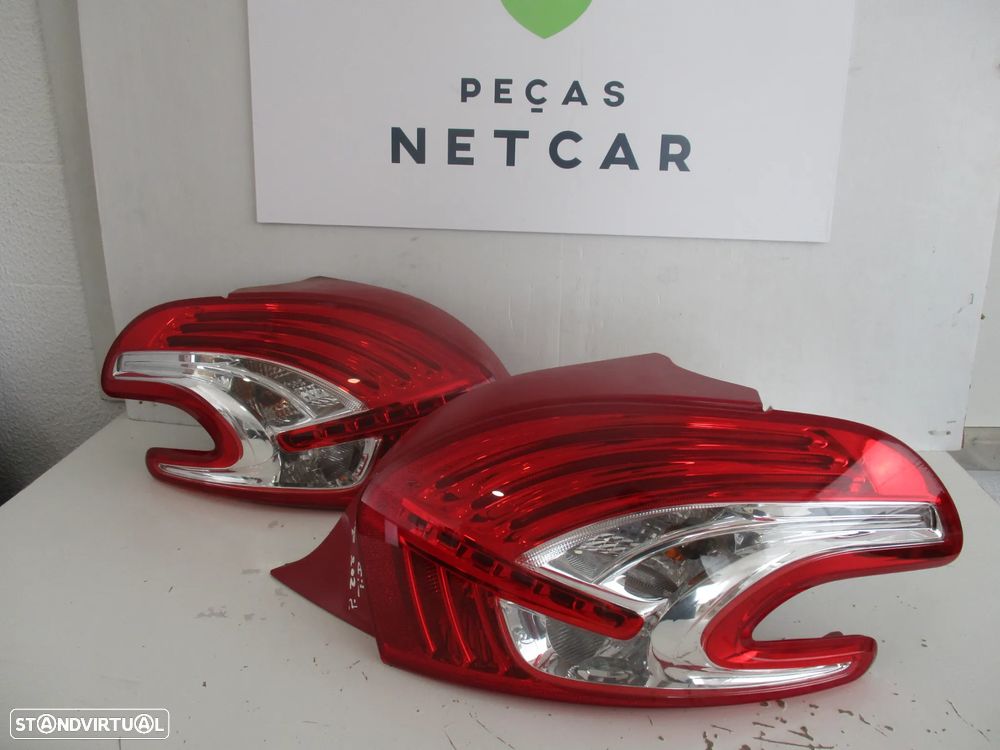 Farol Farolim Trás peugeot 208 2012 - 1