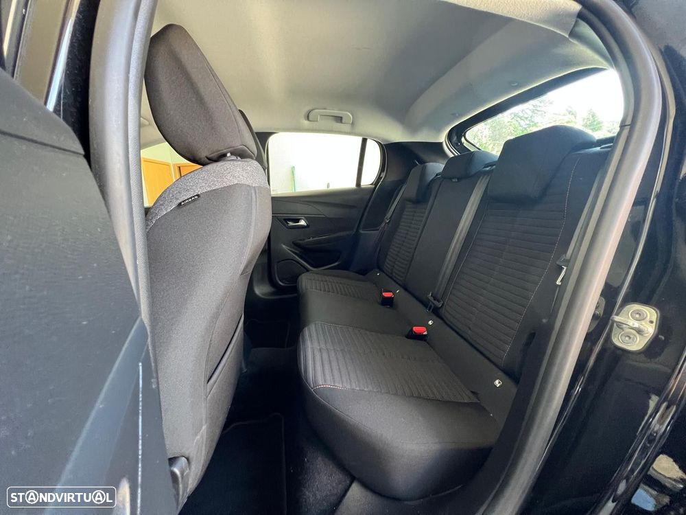 Peugeot 208 1.2 PureTech Active - 17