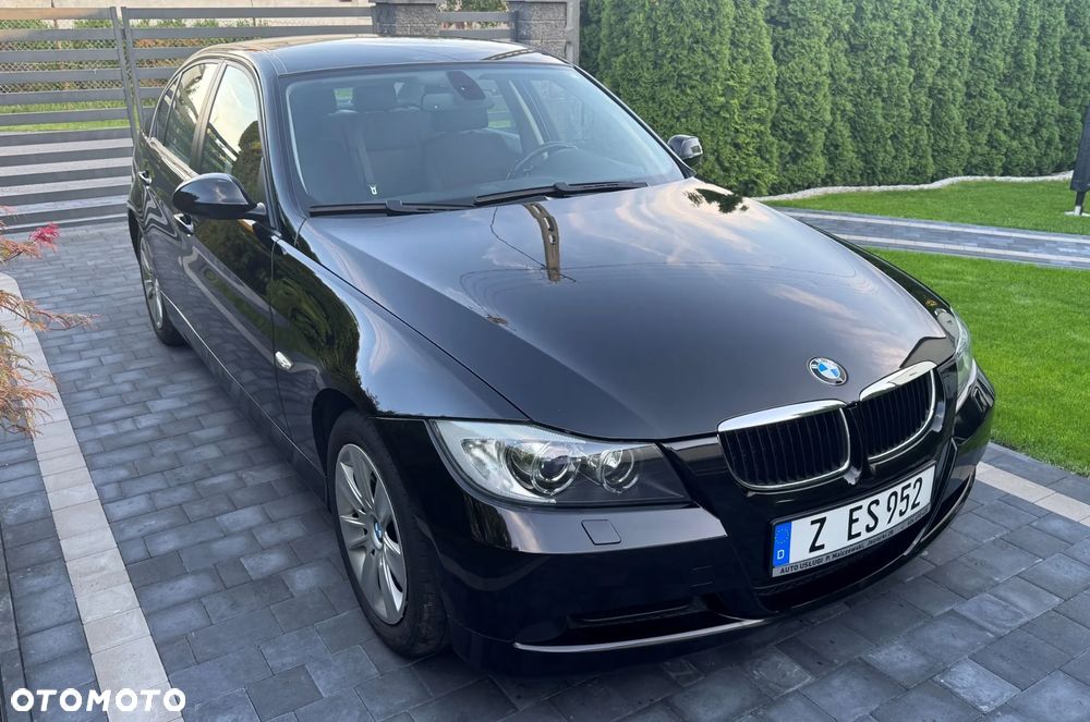 BMW Seria 3 318i Edition Sport - 1
