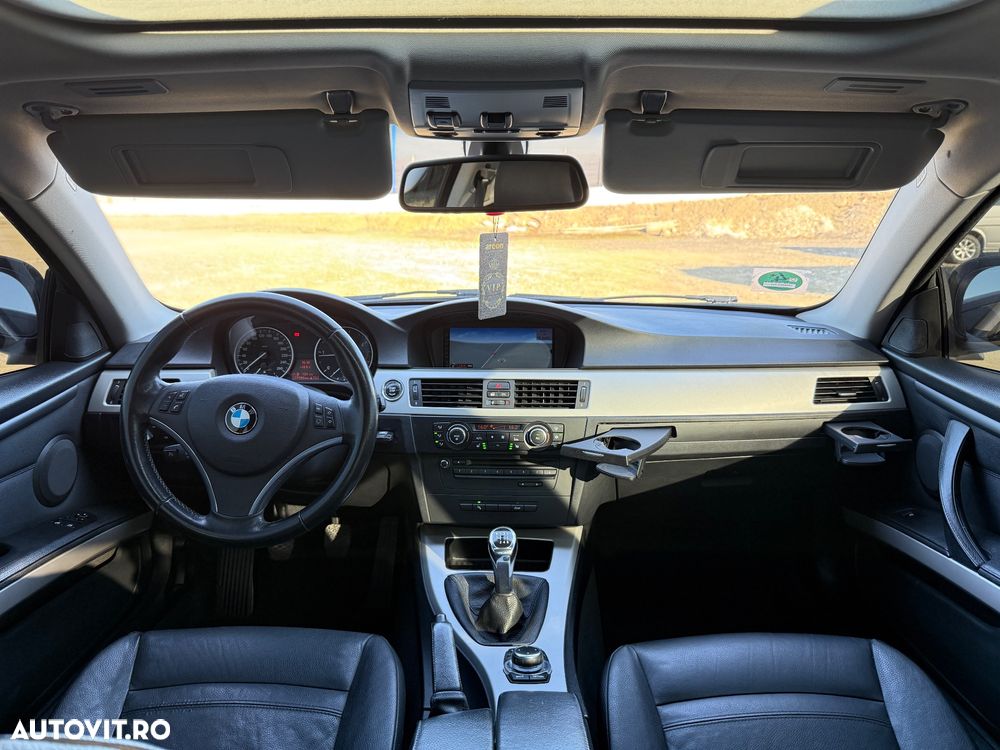 BMW Seria 3 320d Edition Exclusive - 9