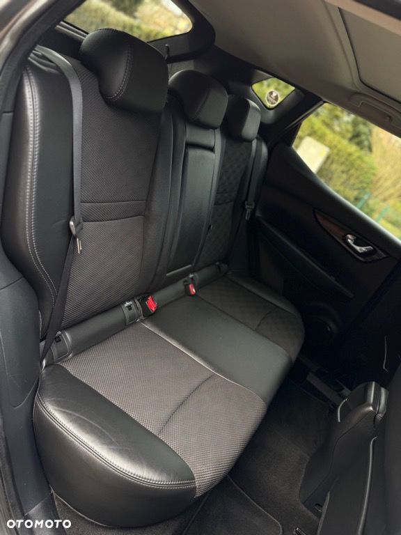 Nissan Qashqai 1.2 DIG-T Xtronic 360 - 33