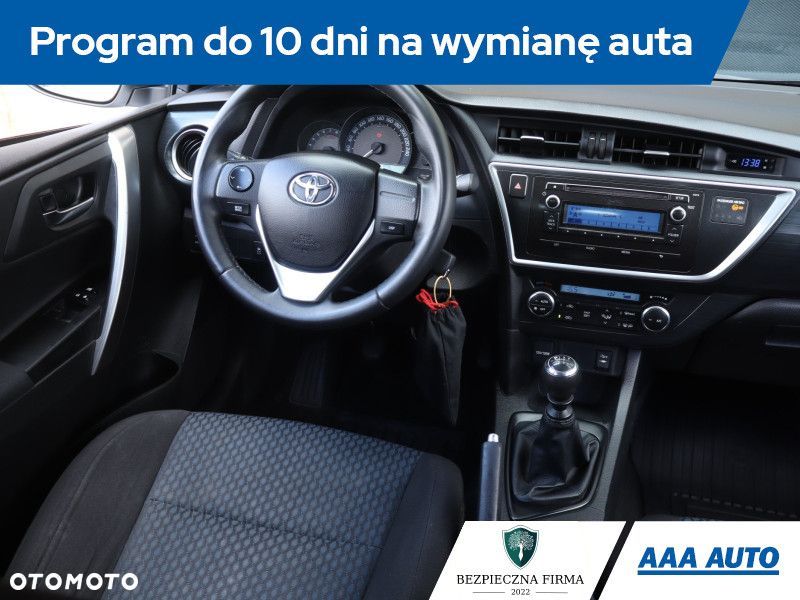 Toyota Auris - 9