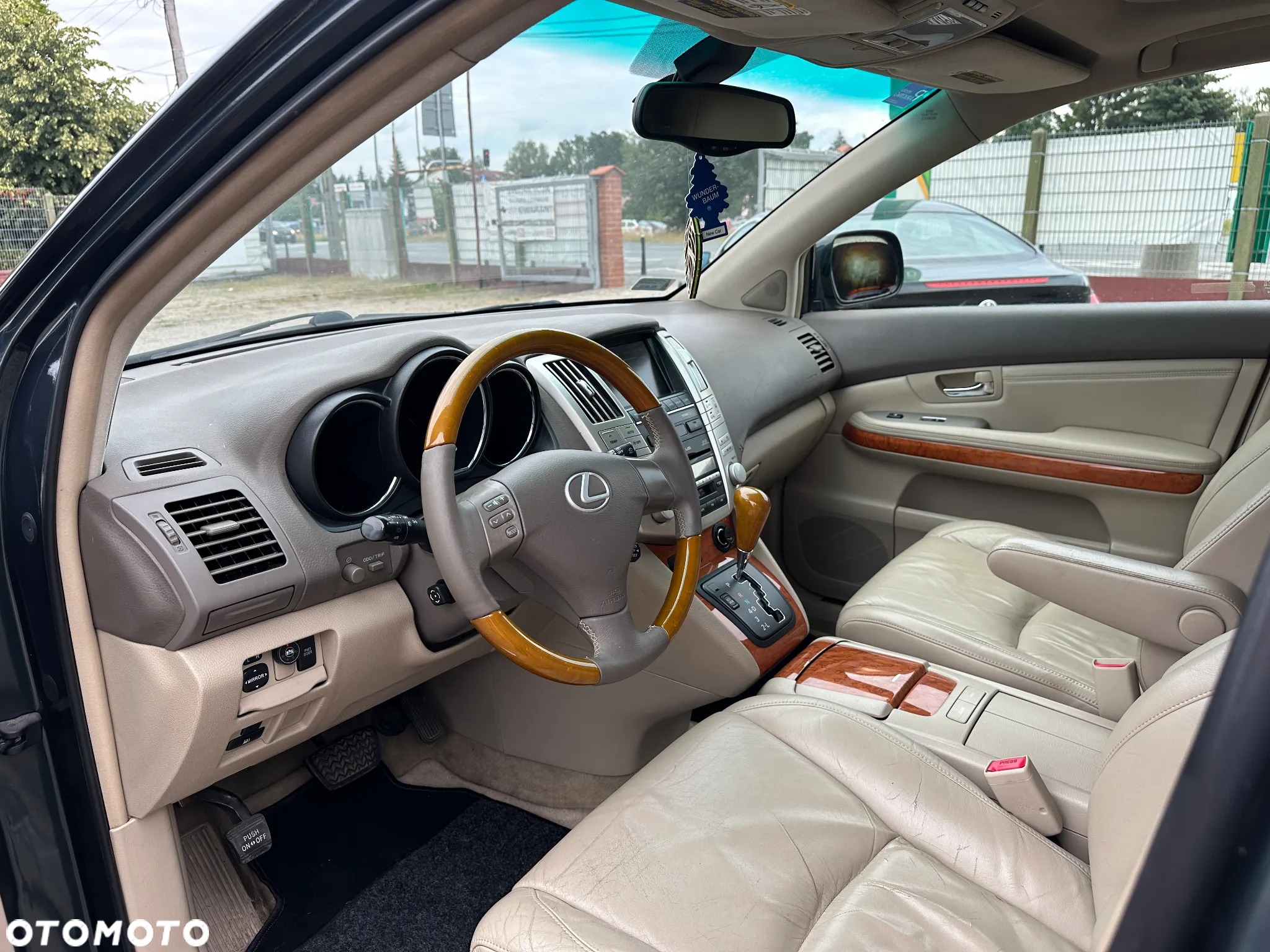 Lexus RX 330 - 11