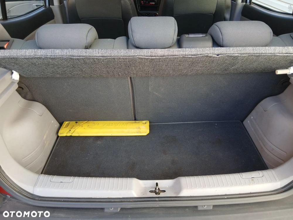Kia Picanto 1.1 LX - 11