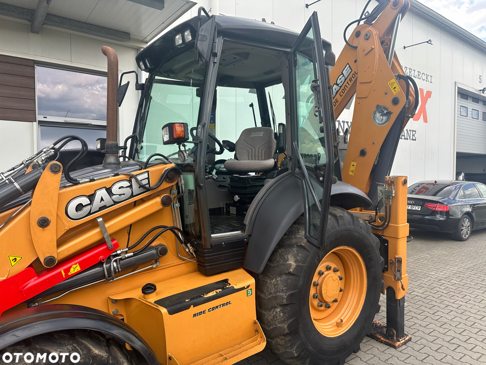 Case 580ST - 4