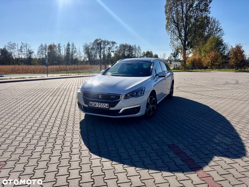 Peugeot 508 SW BlueHDi 180 EAT6 Stop&Start Allure - 4