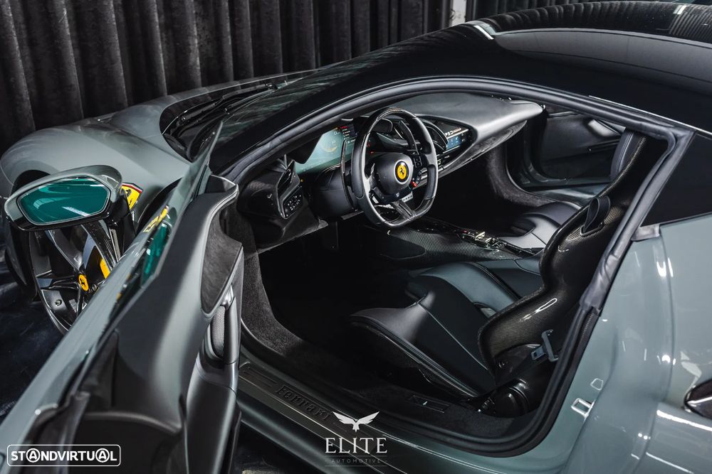 Ferrari SF90 Stradale - 14