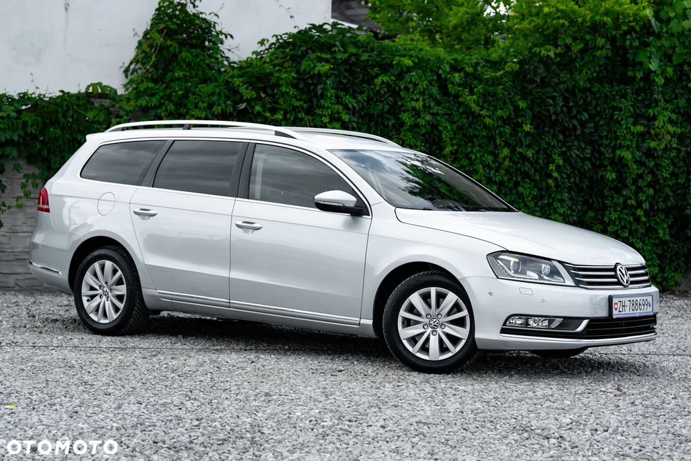 Volkswagen Passat Variant 1.8 TSI DSG Comfortline - 4