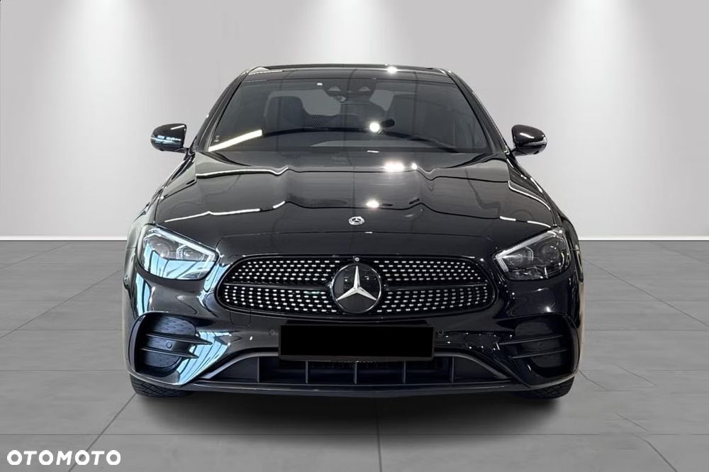 Mercedes-Benz Klasa E 300 de 9G-TRONIC - 9