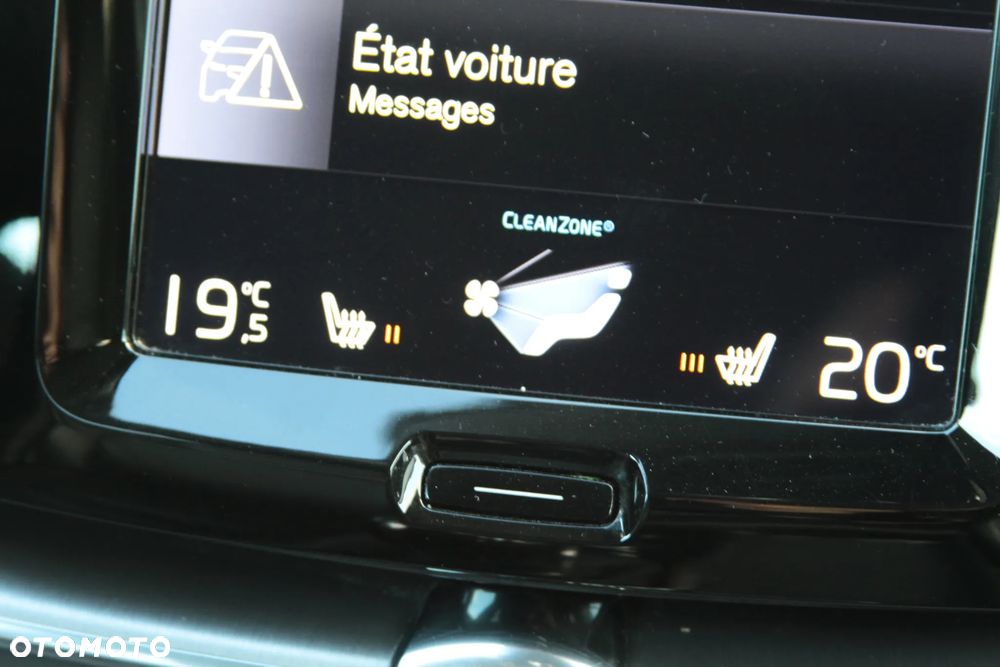 Volvo XC 60 D4 Geartronic Momentum - 22