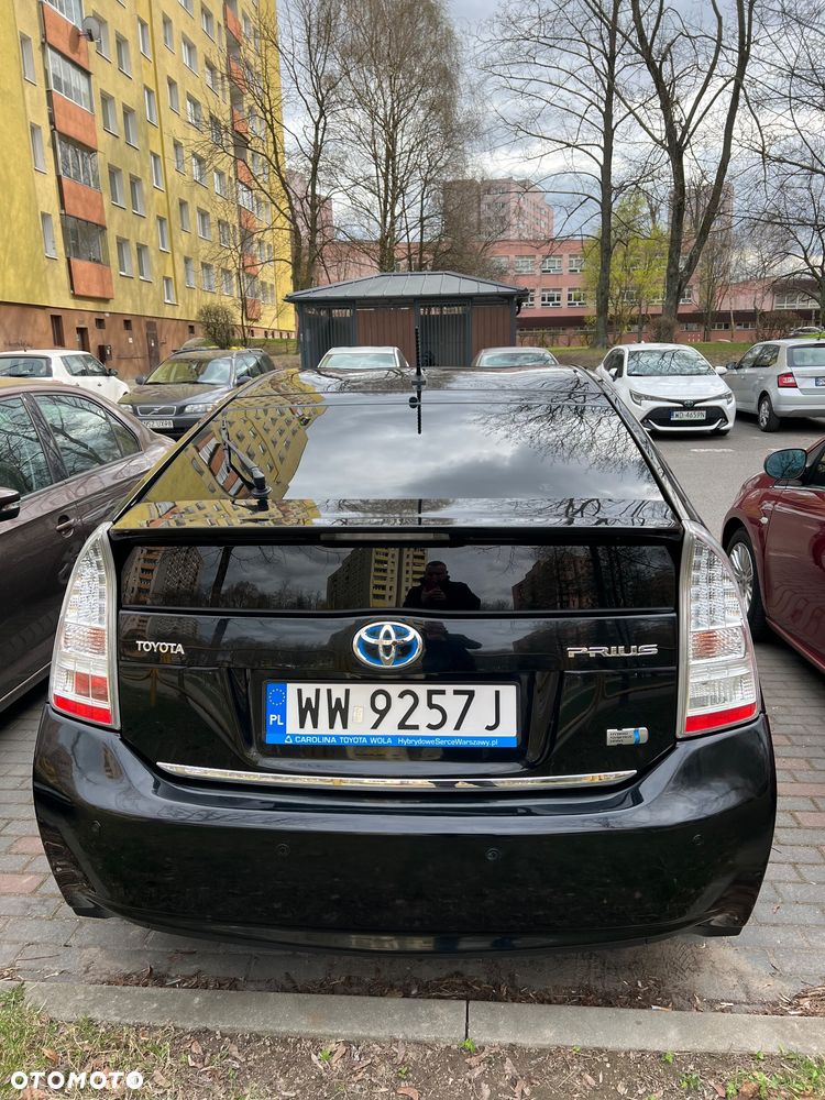 Toyota Prius - 4