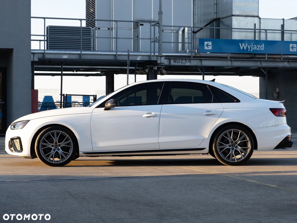 Audi S4 Limousine - 1