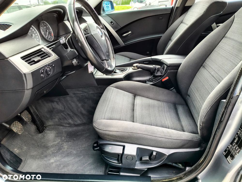 BMW Seria 5 - 17
