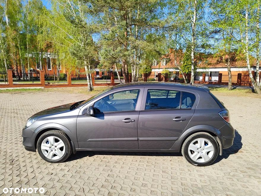 Opel Astra 1.6 - 5