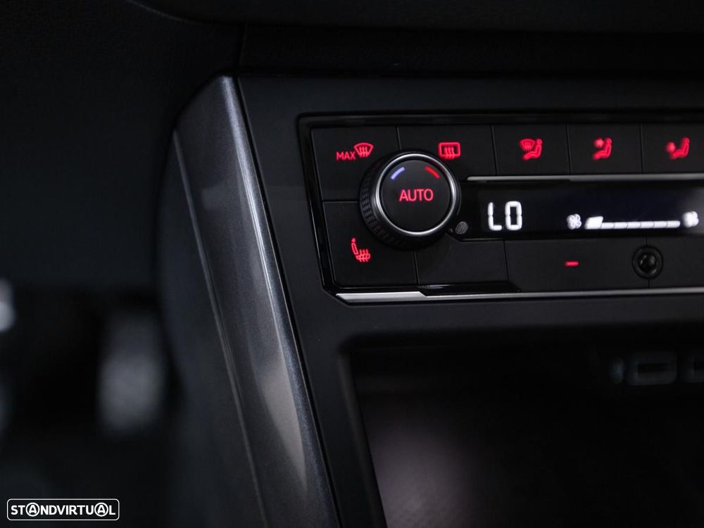 VW Polo 1.6 TDI Highline DSG - 21