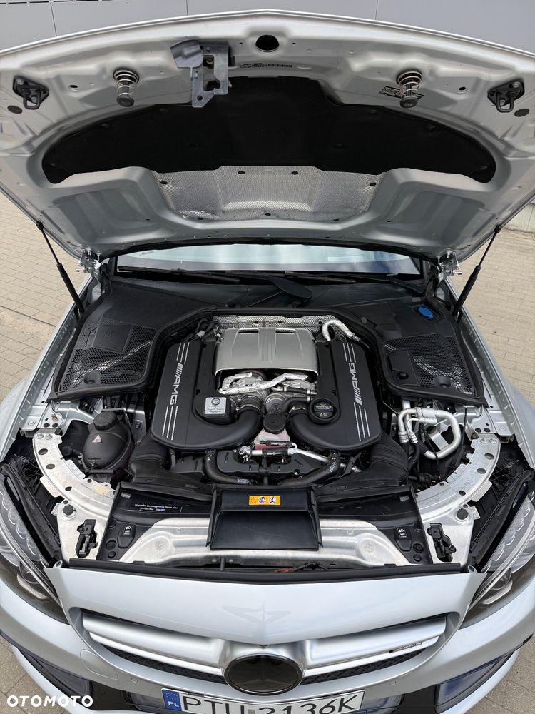 Mercedes-Benz Klasa C AMG 63 S AMG Speedshift 7G-MCT - 34