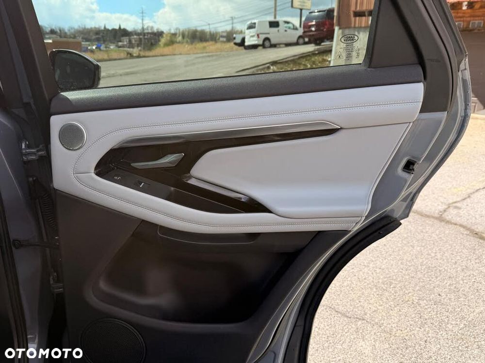 Land Rover Range Rover Evoque 2.0 P249 mHEV R-Dynamic HSE - 19