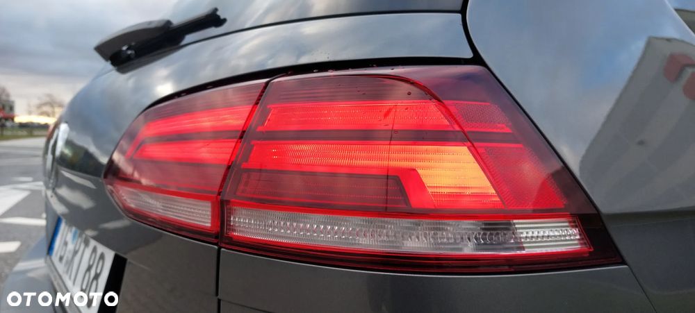 Volkswagen Golf 1.6 TDI Sound - 34