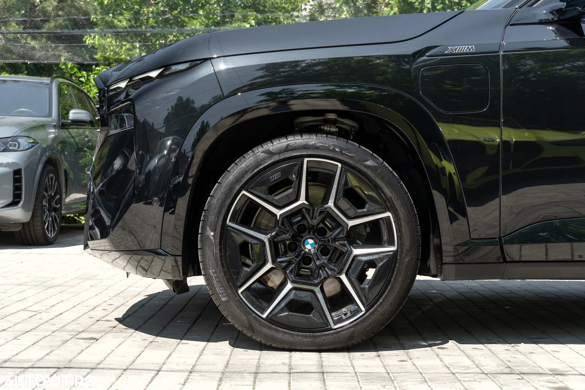 BMW XM 50e - 29