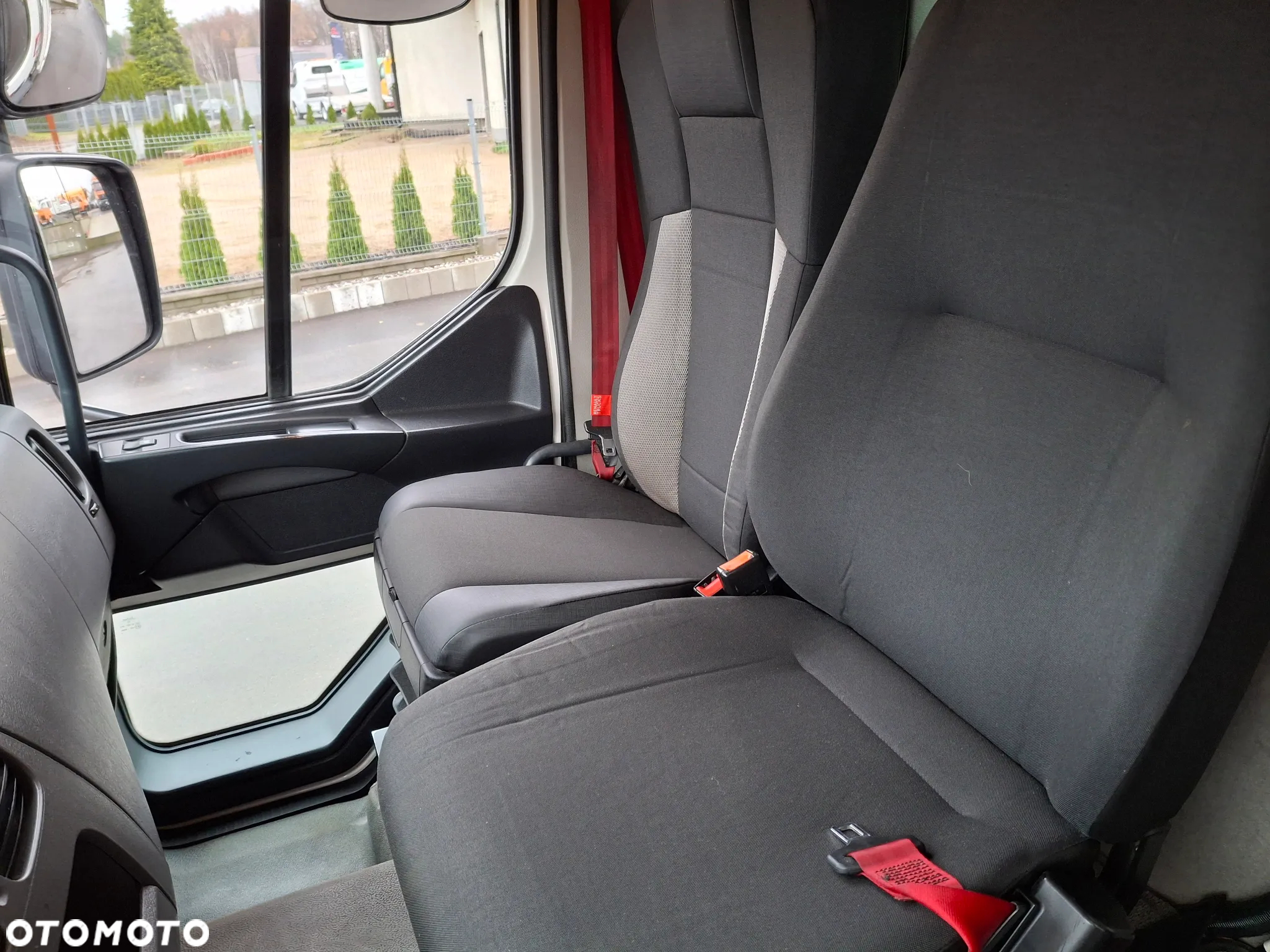 Renault D26 Śmieciarka Odpady FAUN Variopress Euro 6 2015r 3 Osie 73 Tyś KM - 29