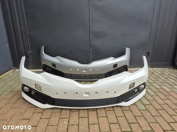 Toyota Auris II 15-18 lift Zderzak przód przedni oryginalny