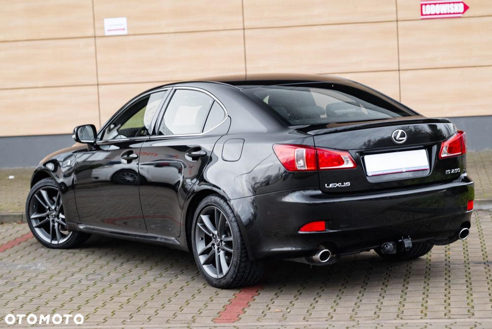 Lexus IS 250 F-Sport - 16