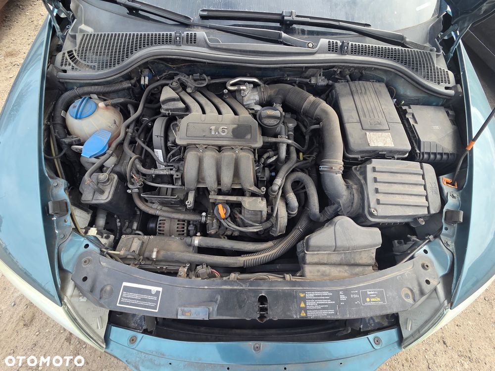 Skoda Octavia 1.6 Ambiente - 8