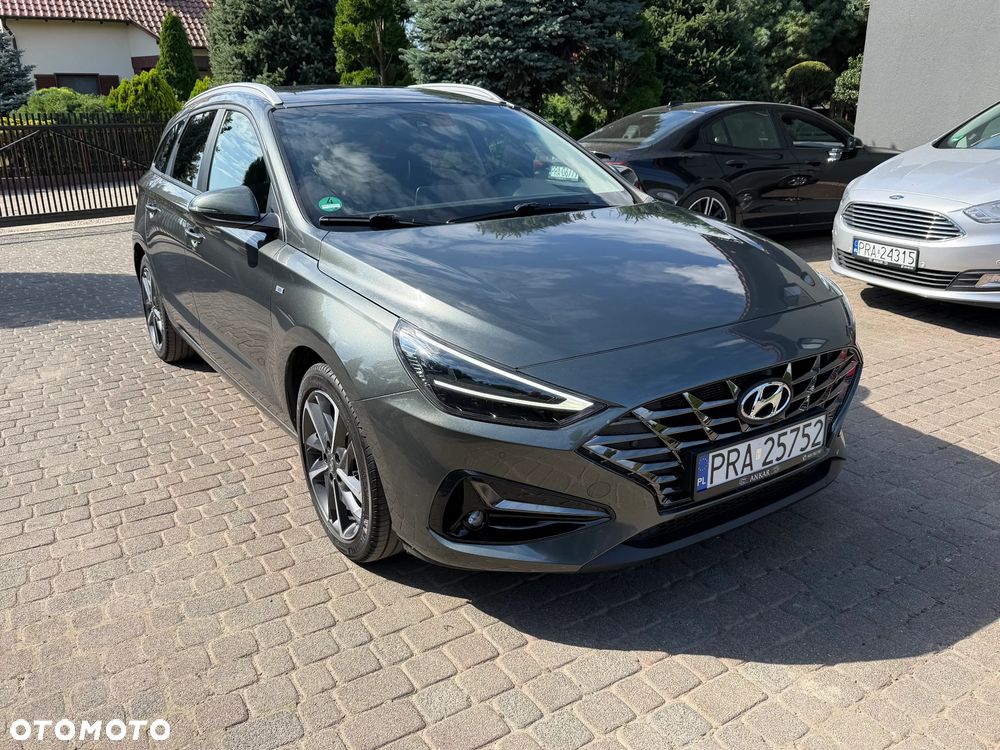 Hyundai i30 1.5 T-GDI 48V-Hybrid Advantage - 1