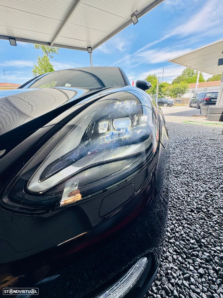 Porsche Panamera Sport Turismo - 28