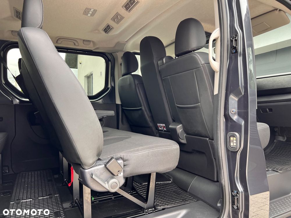 Renault Trafic 2.0 dCi - 13