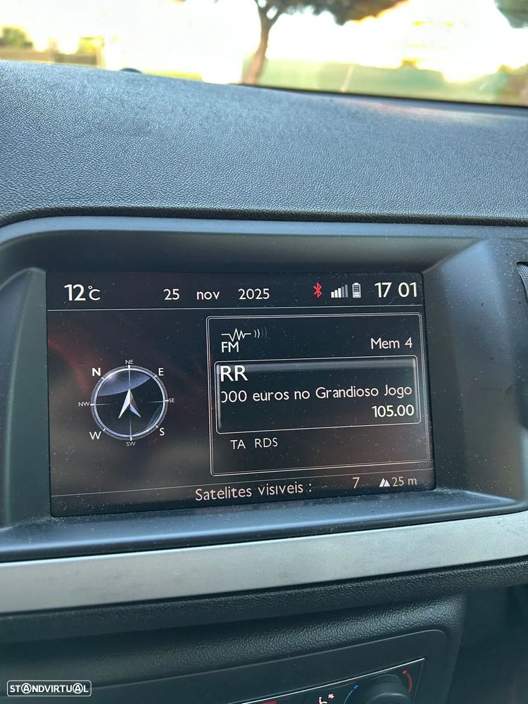 Citroën C5 Tourer e-HDi 115 EGS6 FAP Business Class - 14