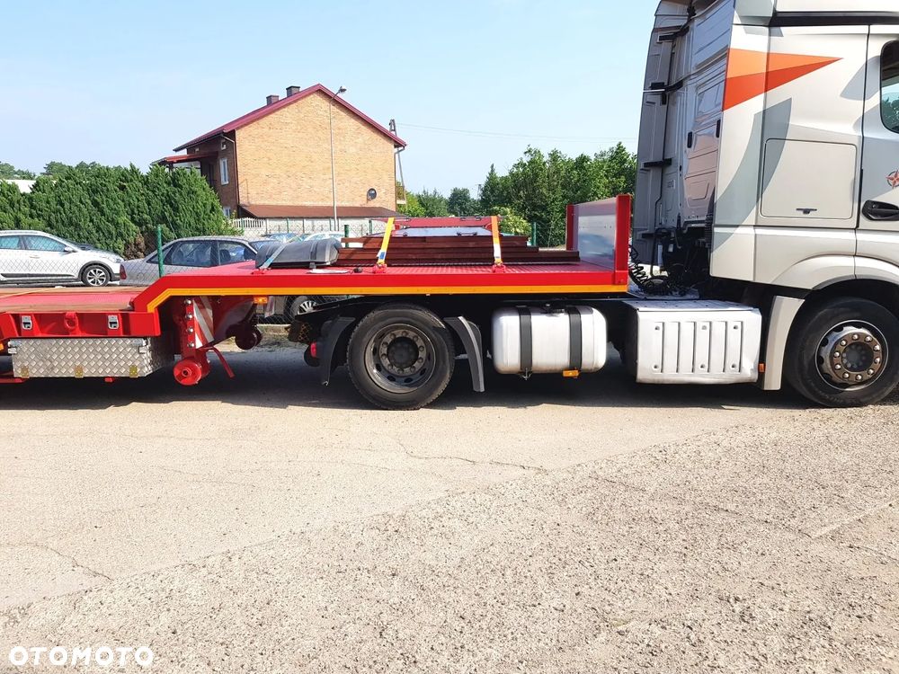 Janmil siodło mega 950 / oś skrętna /  zamki kontnerowe 20' + 40' - 27