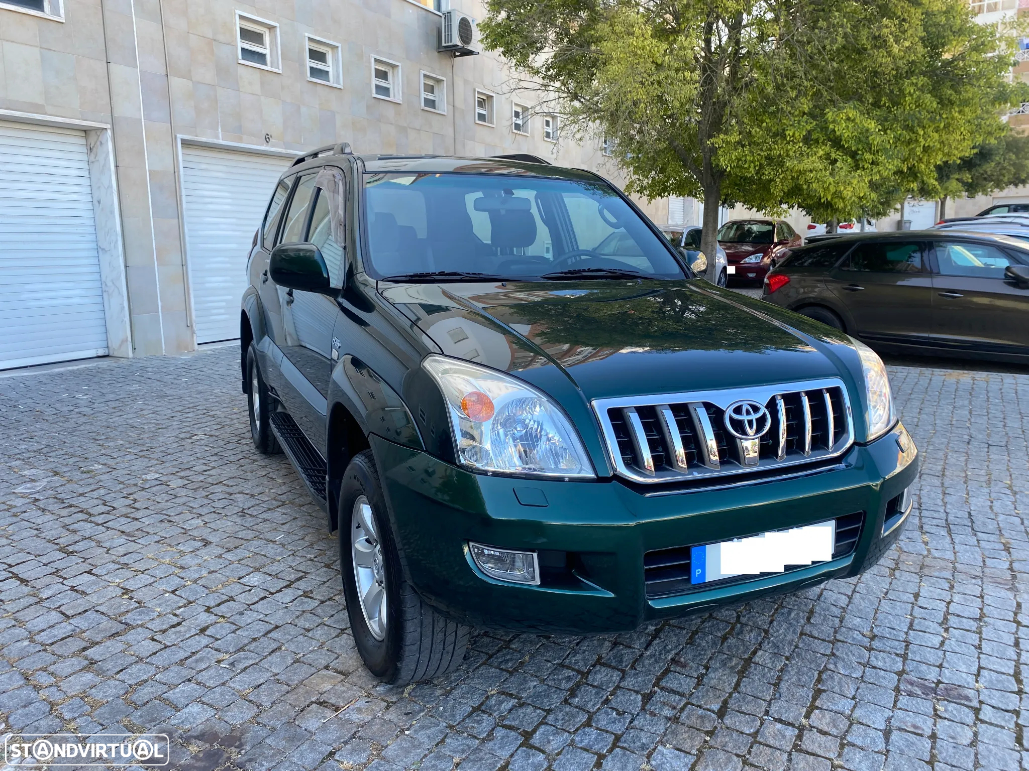 Toyota Land Cruiser D-4D Auto - 4