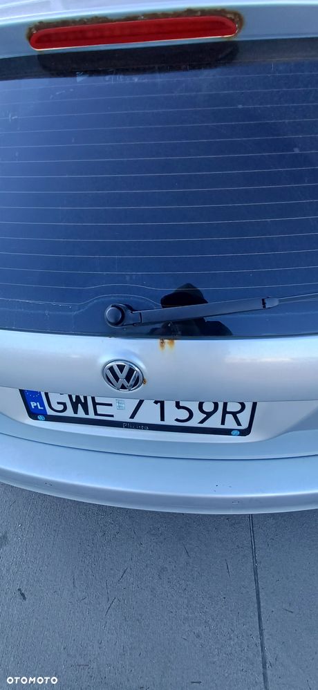 Volkswagen Golf 1.6 TDI Highline - 4