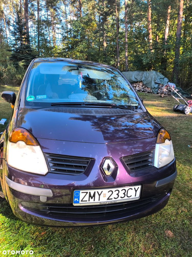 Renault Modus - 1