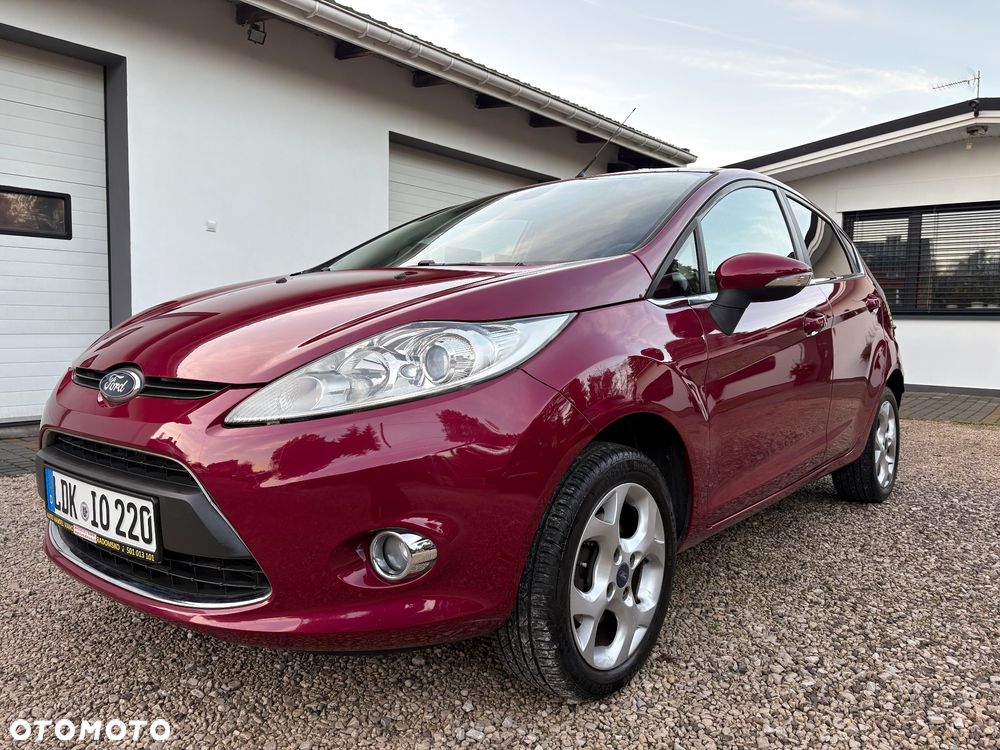 Ford Fiesta 1.4 Champions Edition - 33