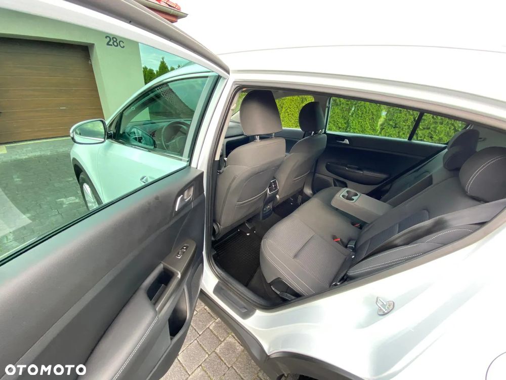 Kia Sportage 1.6 GDI 2WD Dream-Team Edition - 28