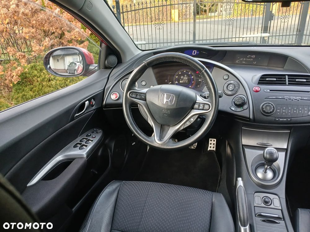 Honda Civic 1.8i-VTEC Sport - 14