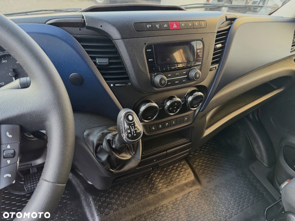 Iveco Daily 3,0 Doka Brygadówka - 11