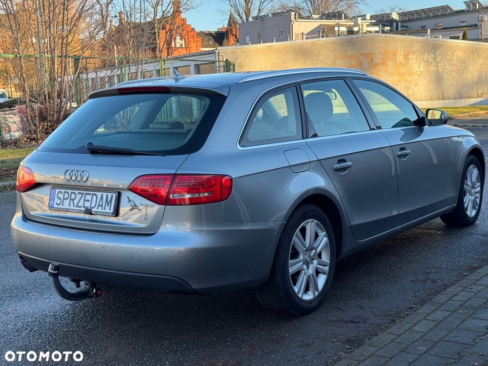 Audi A4 Avant 2.0 TDI Multitronic - 5