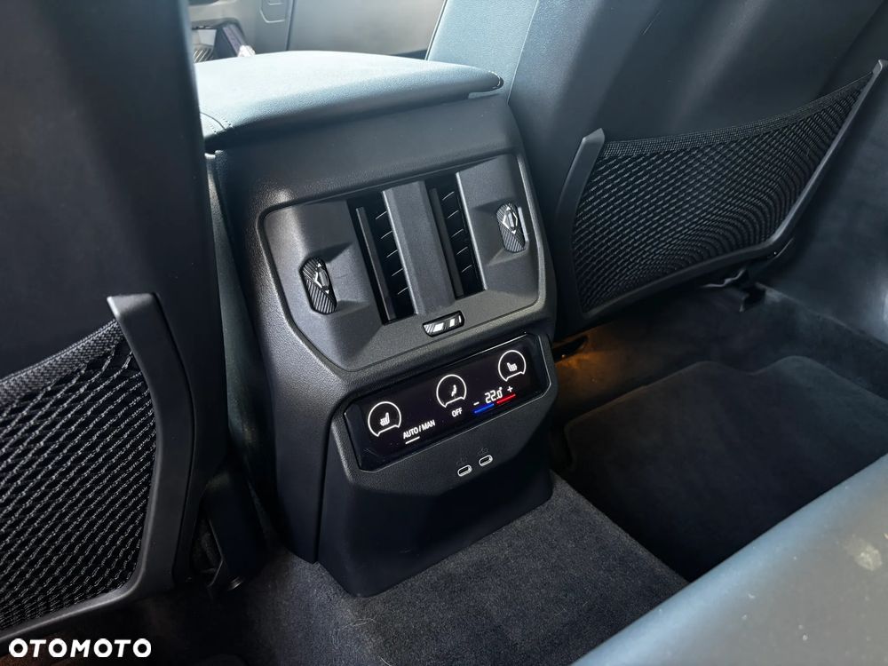 BMW X3 xDrive20 mHEV - 15