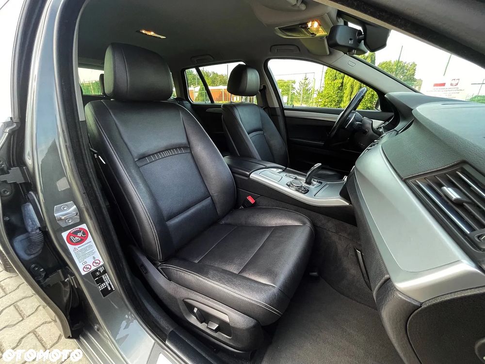 BMW Seria 5 520d xDrive - 21